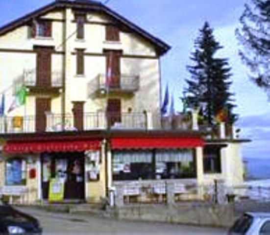 Eden Stresa